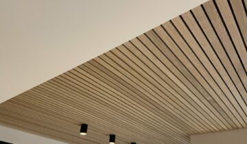 Skandinaviško stiliaus lubų įrengimas su Grad concept® paslėpto tvirtinimo profiliais