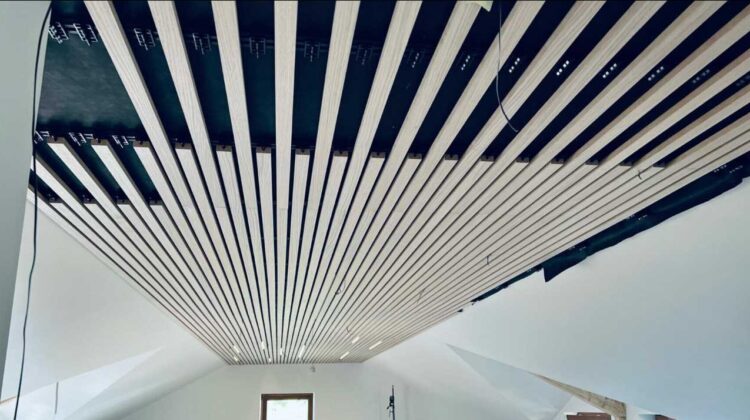 LUBŲ APDAILA BRUSELIAIS SU GRAD TVIRTINIMO SISTEMA