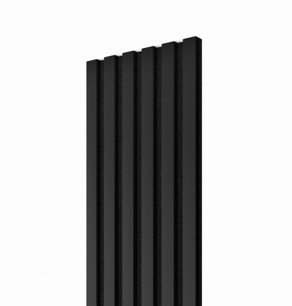 Juodos spalvos tašeliai ant juodo veltinio | 300x26x2750 mm | suformuotas apdailos skydas | kodas - LA30026275JJ