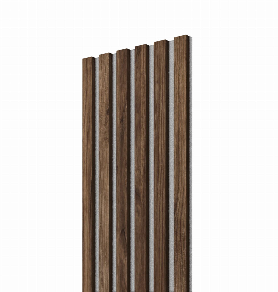 Riešuto tašeliai ant pilko veltinio | 300x26x2750 | suformuotas akustinis apdailos skydas