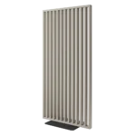 Biežinės spalvos lamelių laisvai pastatoma ažūrinė pertvara su pagrindu | 30 x 990 x 2005 mm